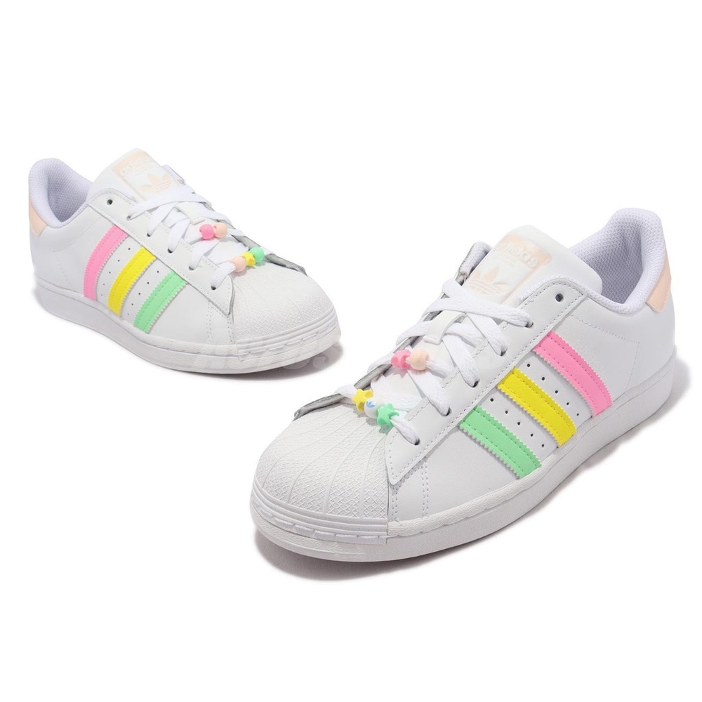 adidas Originals Superstar
Girls' Grade School HP7884